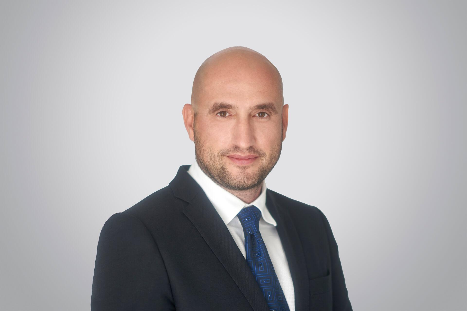 Dr Balazs Hodosi